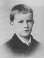 Blac and white picture of Carl Gustav Jung as a child 